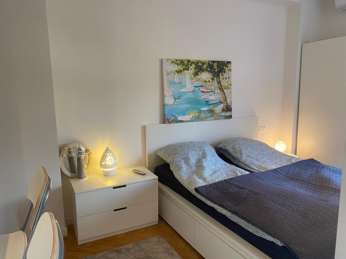 Blue Port Apartment In Ujlipotvaros With Free Parking بودابست المظهر الخارجي الصورة