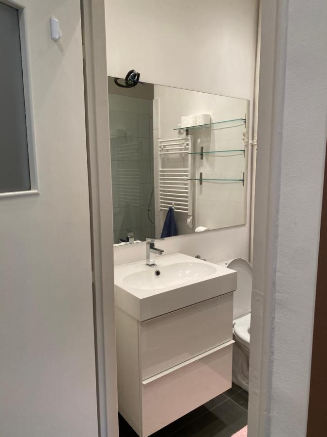Blue Port Apartment In Ujlipotvaros With Free Parking بودابست المظهر الخارجي الصورة